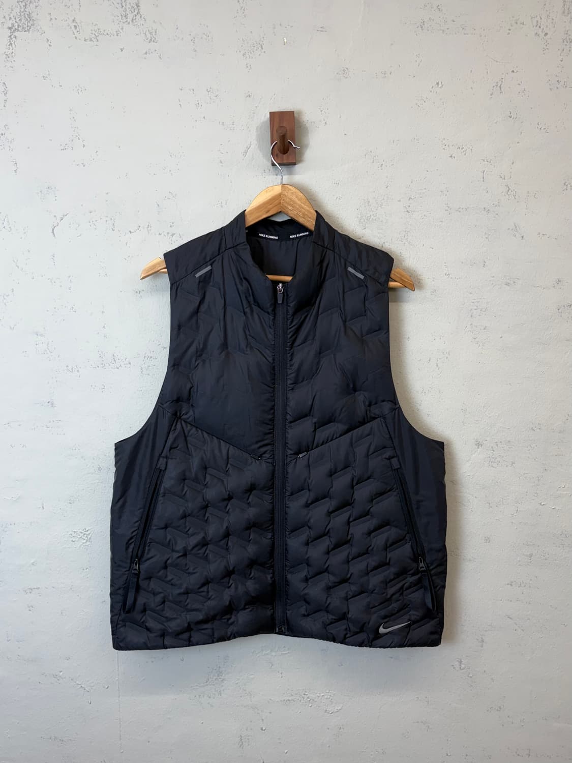 나이키 서마핏 ADV 리펠 다운 러닝 조끼 상품이미지1