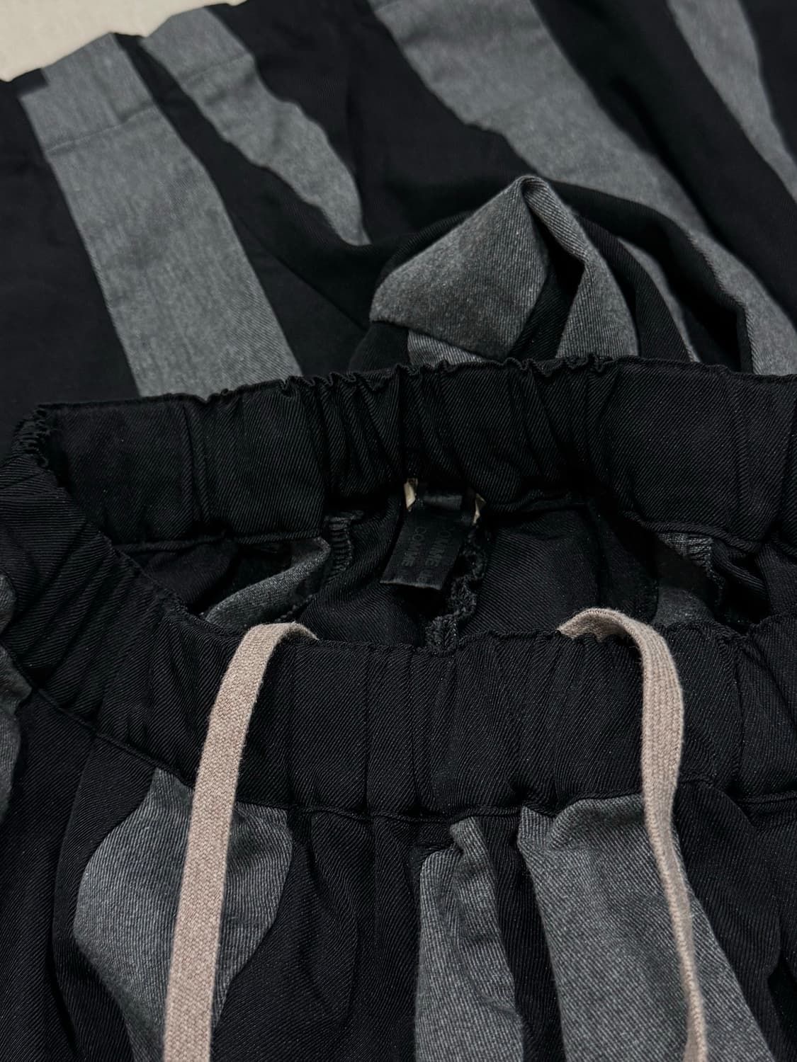 꼼데가르송 꼼꼼 14ss 와이드 도넛 스커트 팬츠 상품이미지5