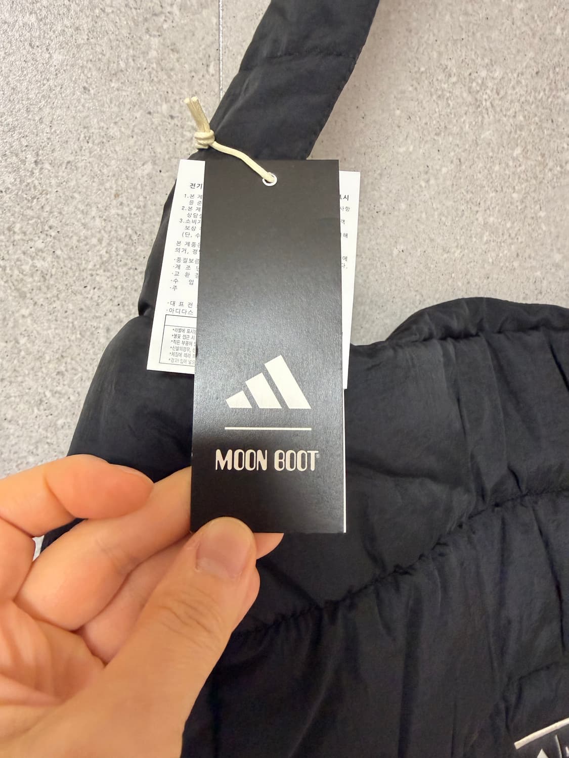 아디다스 문부츠 콜라보 구름 가방 크로스백 새상품 상품이미지2