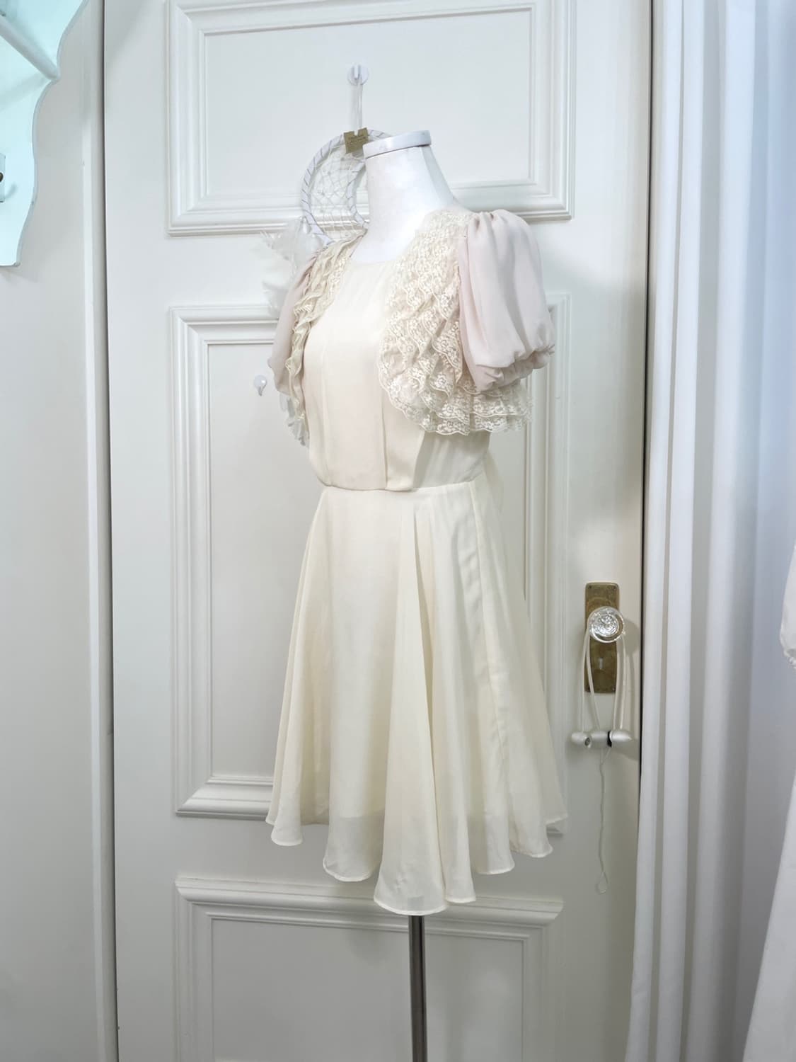sheer pink lace ruffle bolero&ivory chif 상품이미지2