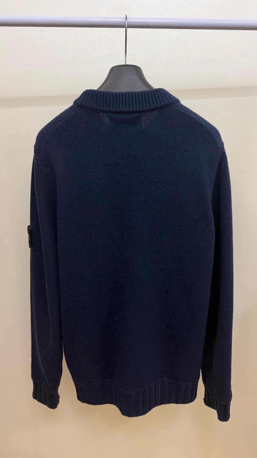 (M/100) 스톤아일랜드 울 포켓 니트 네이비 상품이미지2