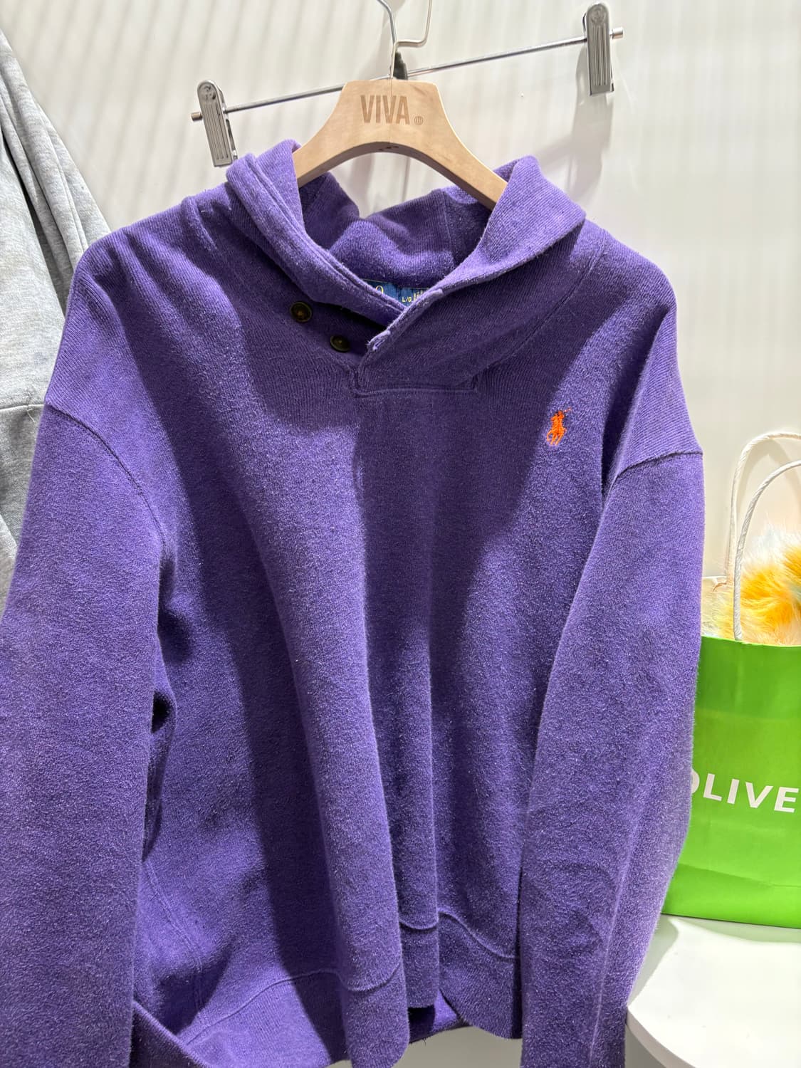 폴로 숄카라 맨투맨 퍼플 구해요 상품이미지1