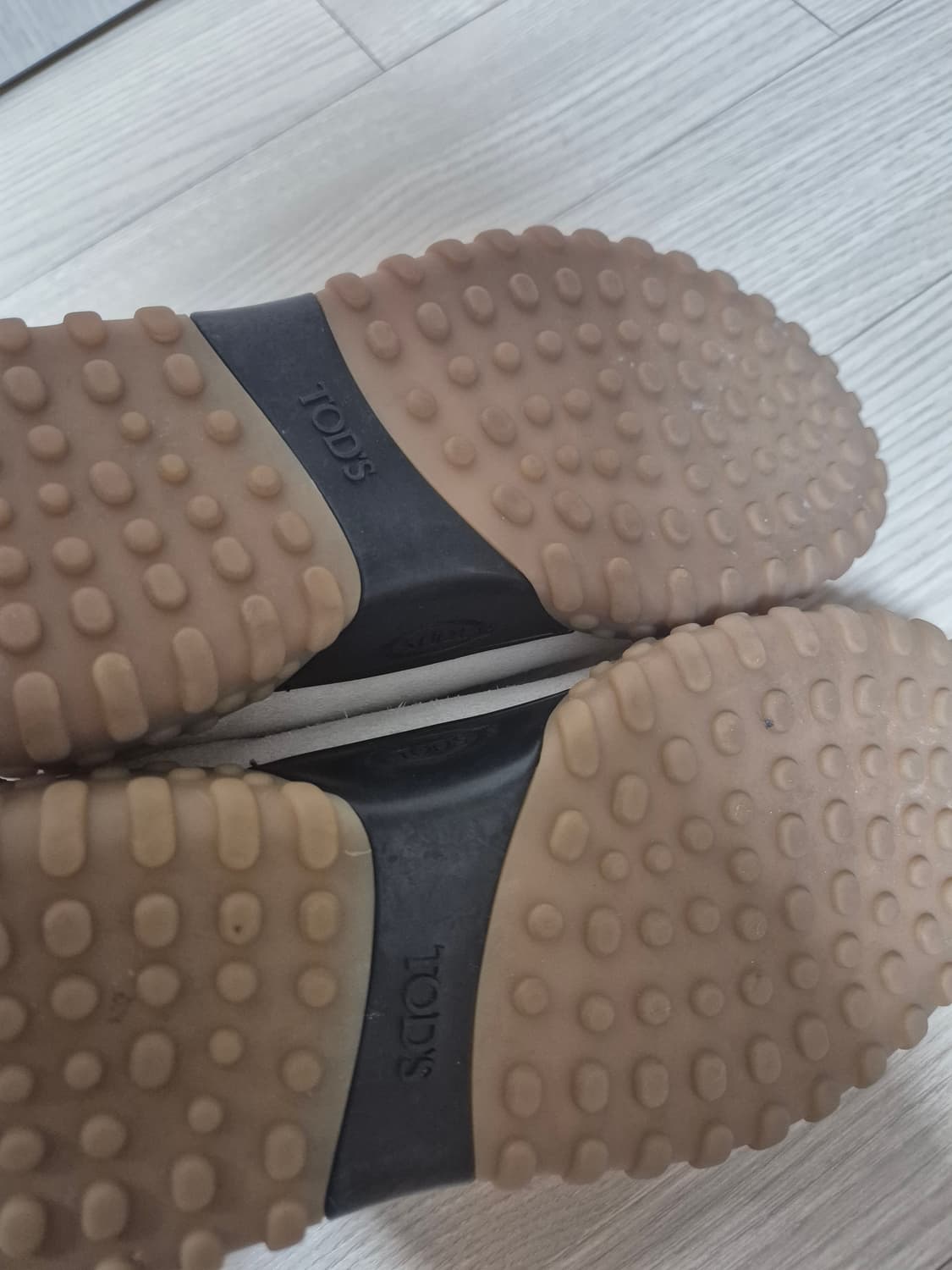 (정품) 토즈 스웨이드 스니커즈 운동화 34 (225) 상품이미지9