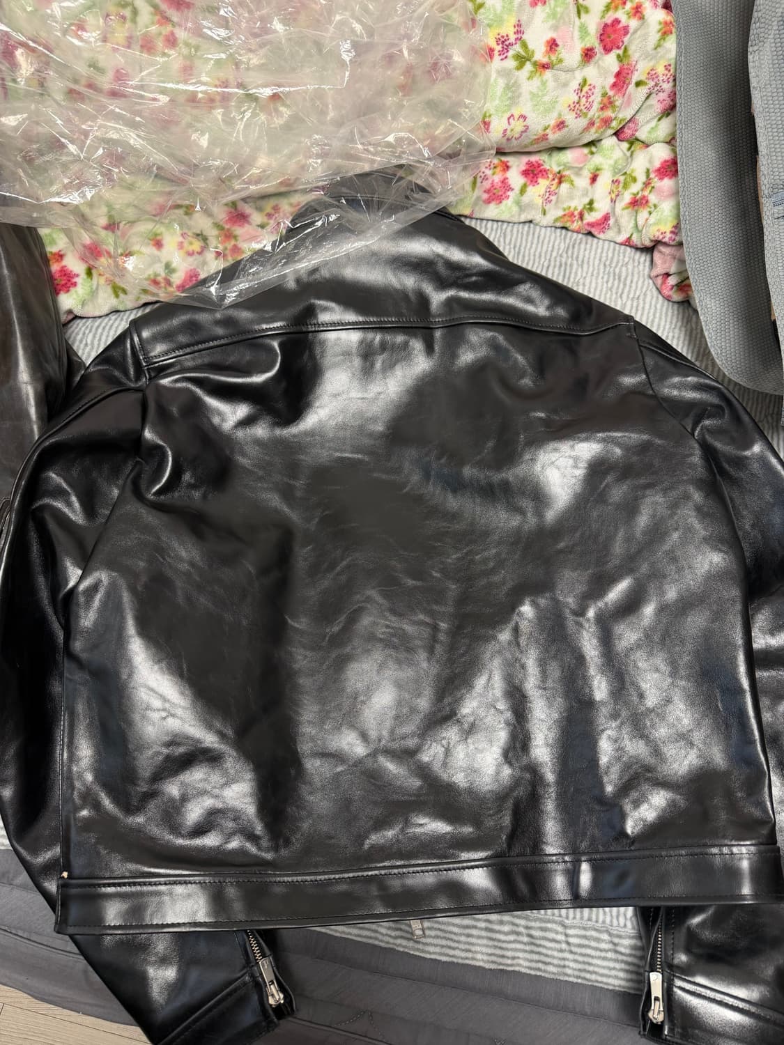 (1) 언더마이카 코도반 이펙트 크롭 레더 자켓 상품이미지3