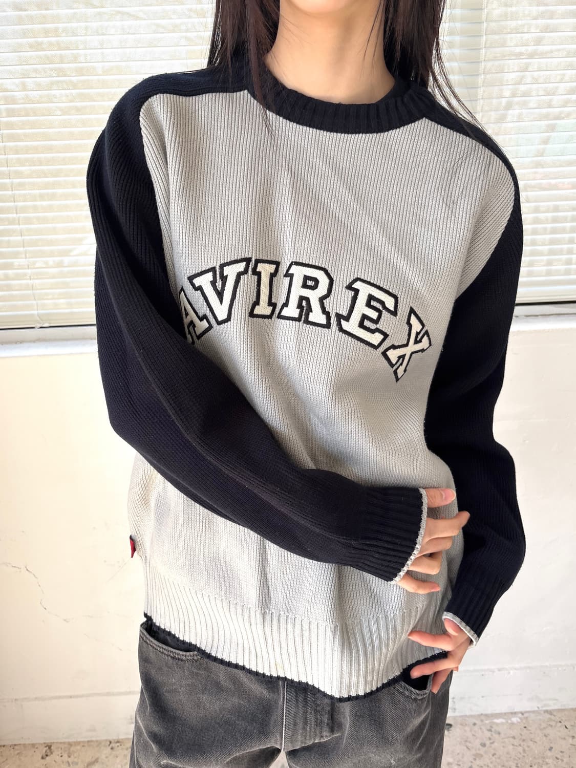 Avirex 로고 니트 (배색 래글런 스타일) 상품이미지1