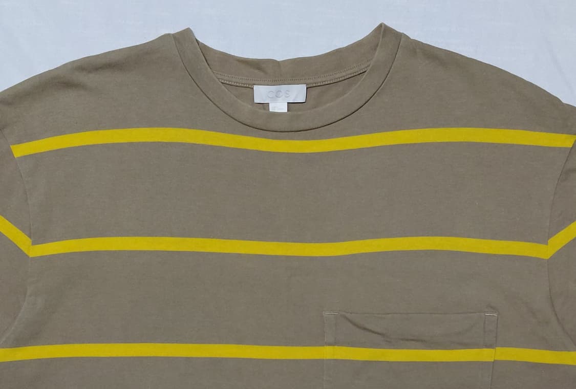 [L] COS 코스 스트라이프 포켓 티셔츠 (카키브라운/옐로우) 상품이미지2