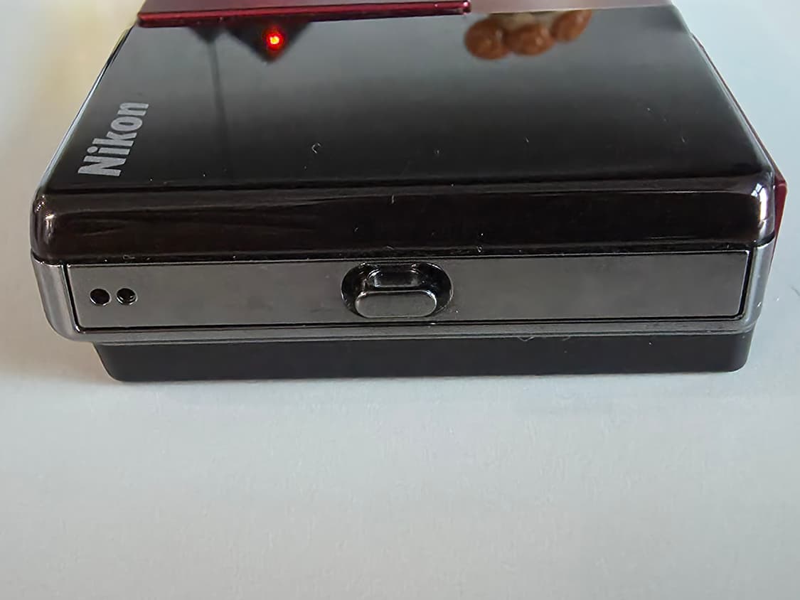 니콘 쿨픽스 S70 빈티지 디지털카메라 상품이미지3