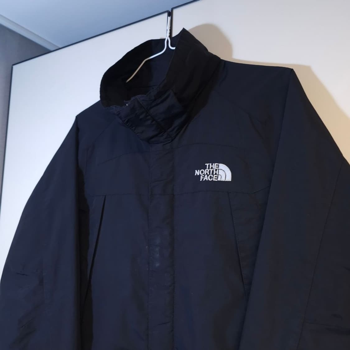 노스페이스 바람막이 M 상품이미지3