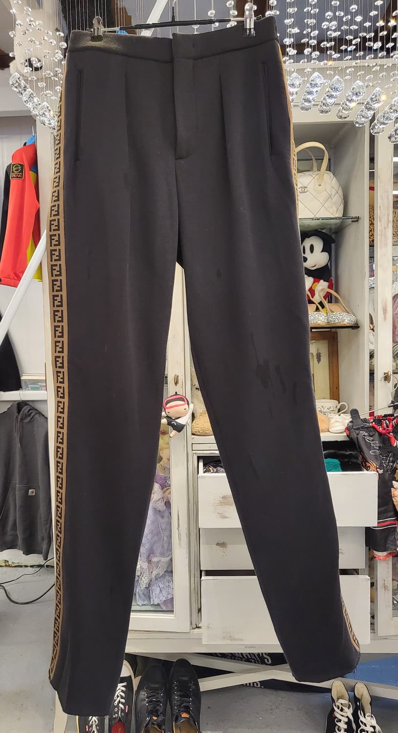 팬디 남성바지 상품이미지3