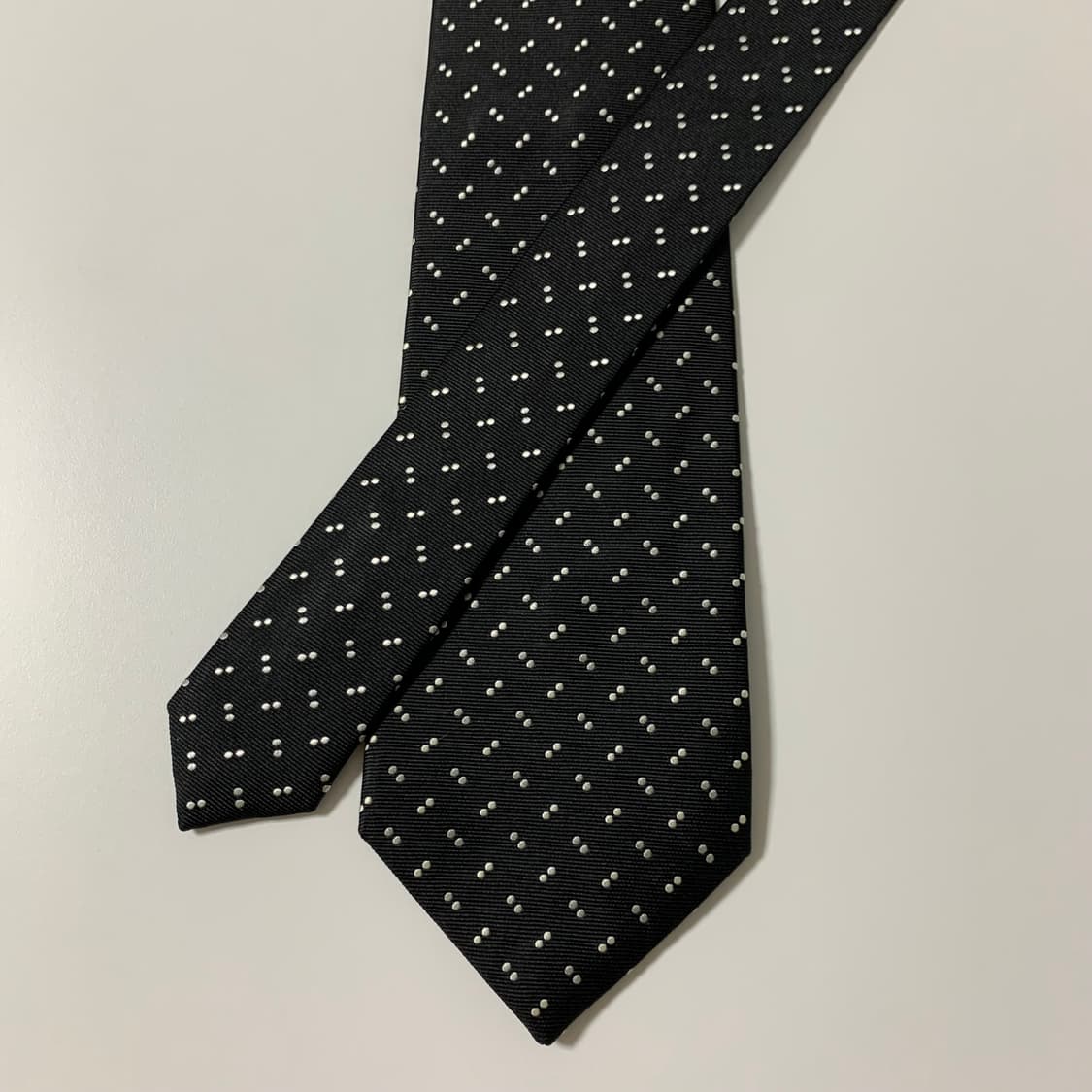 폴스미스(Paul smith) 블랙 도트넥타이 명품 A+등급 9.7cm 상품이미지1