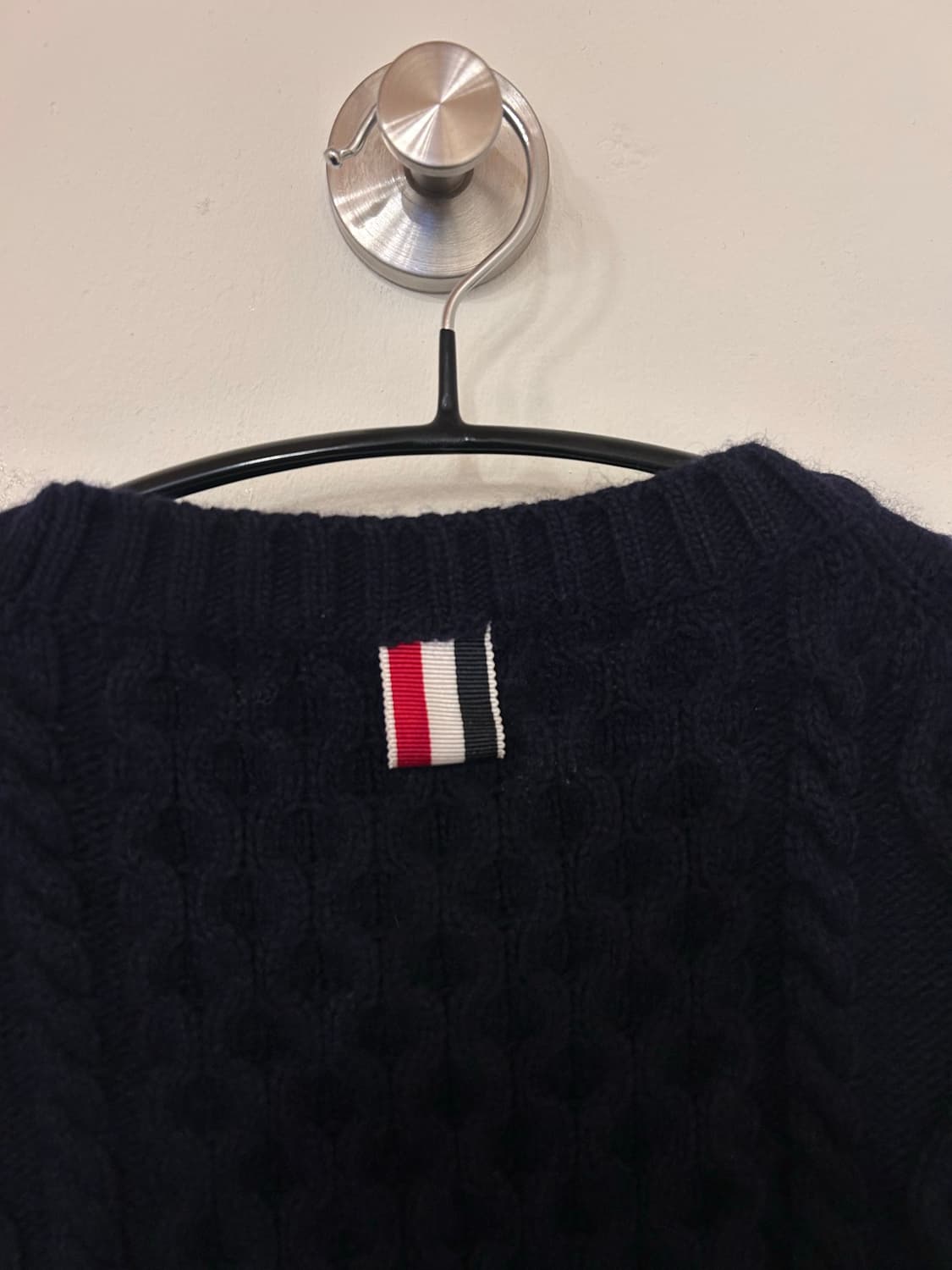 (정품) 톰브라운 네이비 케이블 니트 2사이즈 상품이미지7