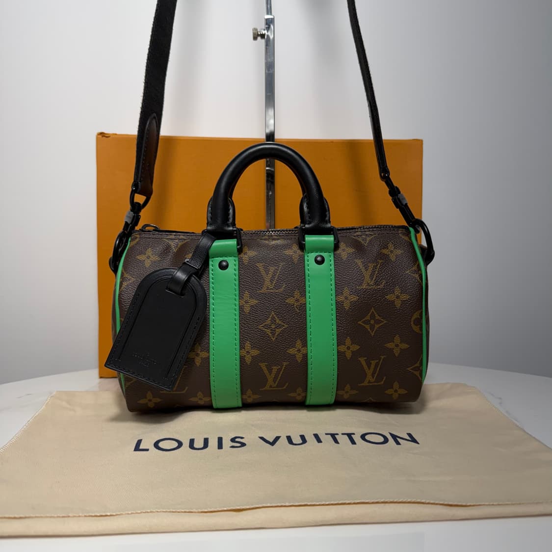 루이비통 반둘리에 키폴 25 크로스백 상품이미지1