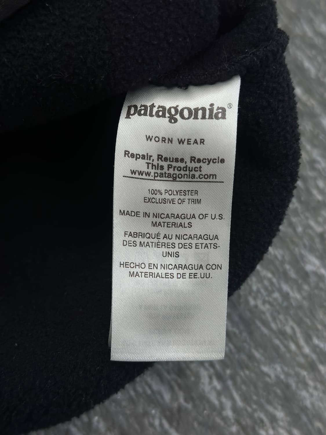 파타고니아 신칠라 올블랙 스냅 플리스 상품이미지9