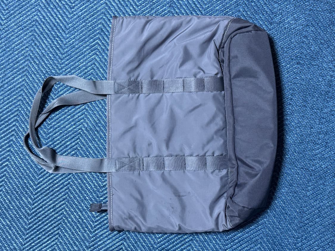 스타벅스 패디드 토트백 상품이미지2