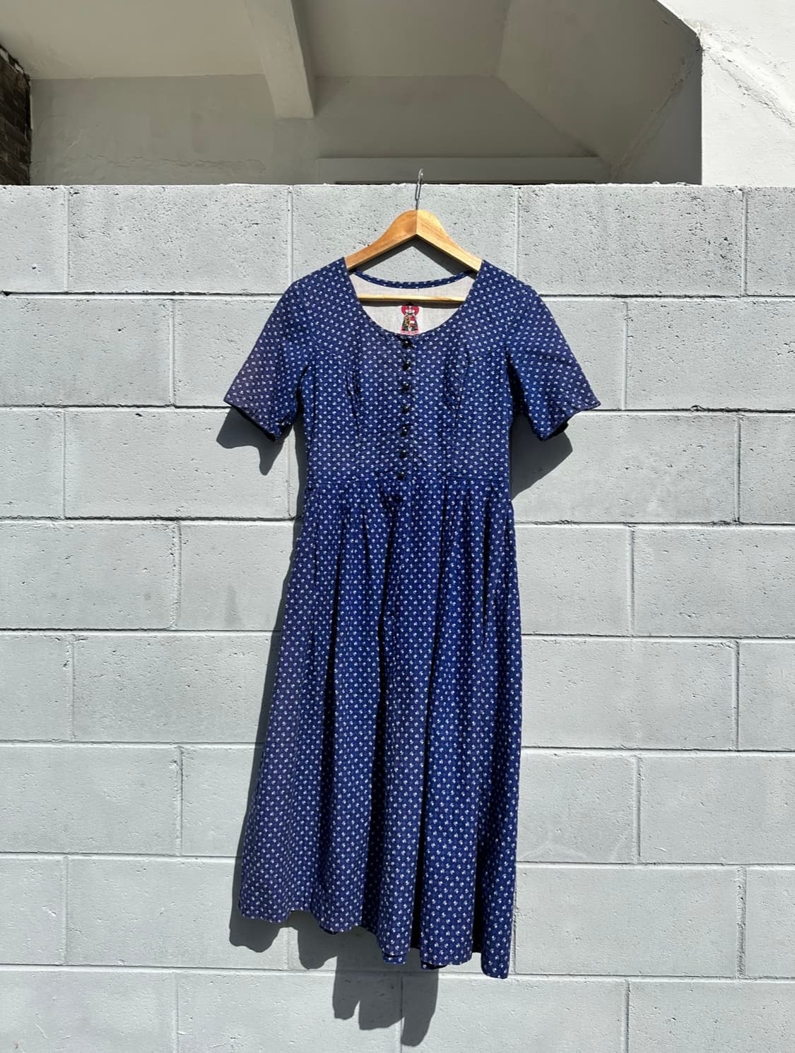 오스트리아 티롤 플라워 패턴 원피스 상품이미지1