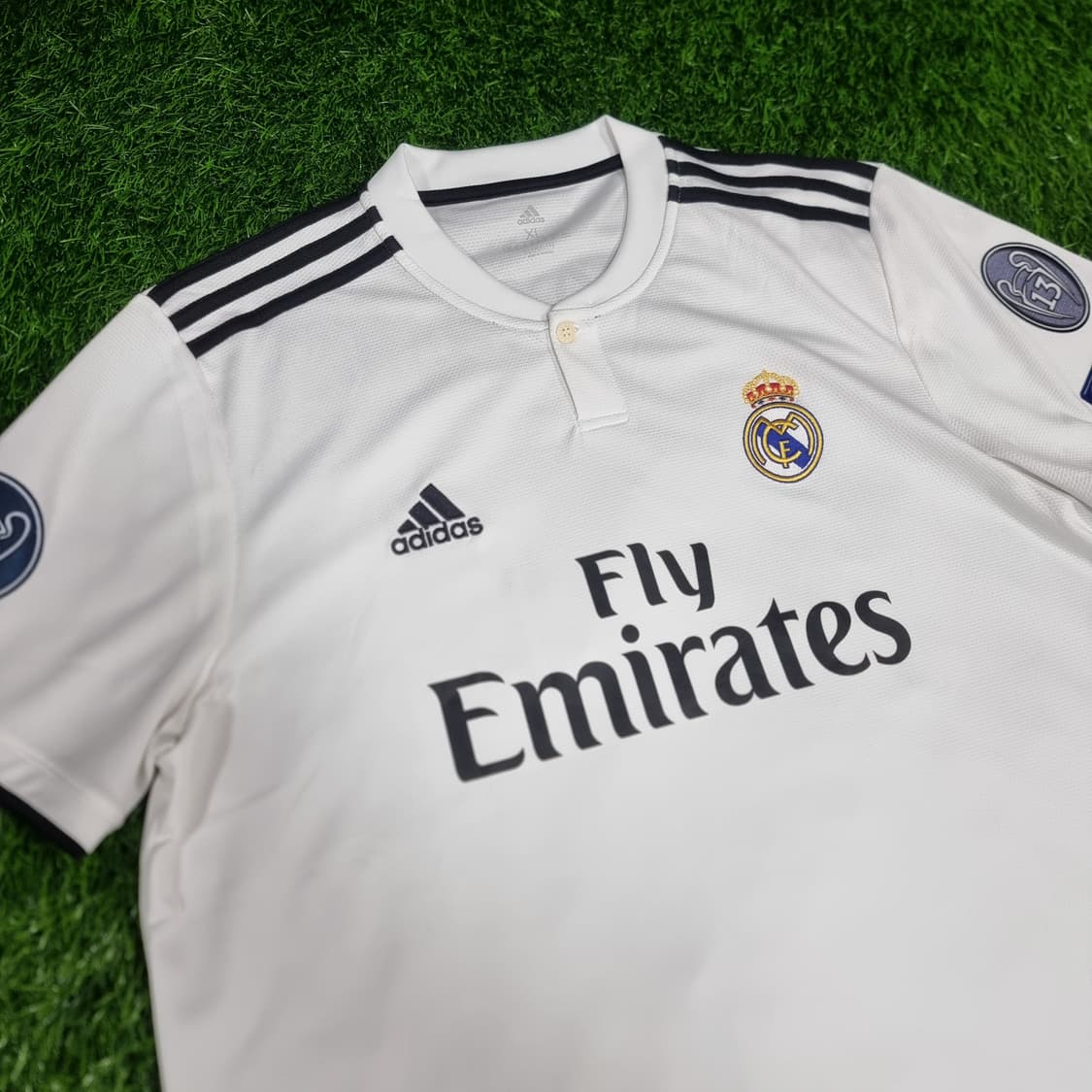 18-19시즌 레알 마드리드 홈 유니폼 #4 라모스 상품이미지4