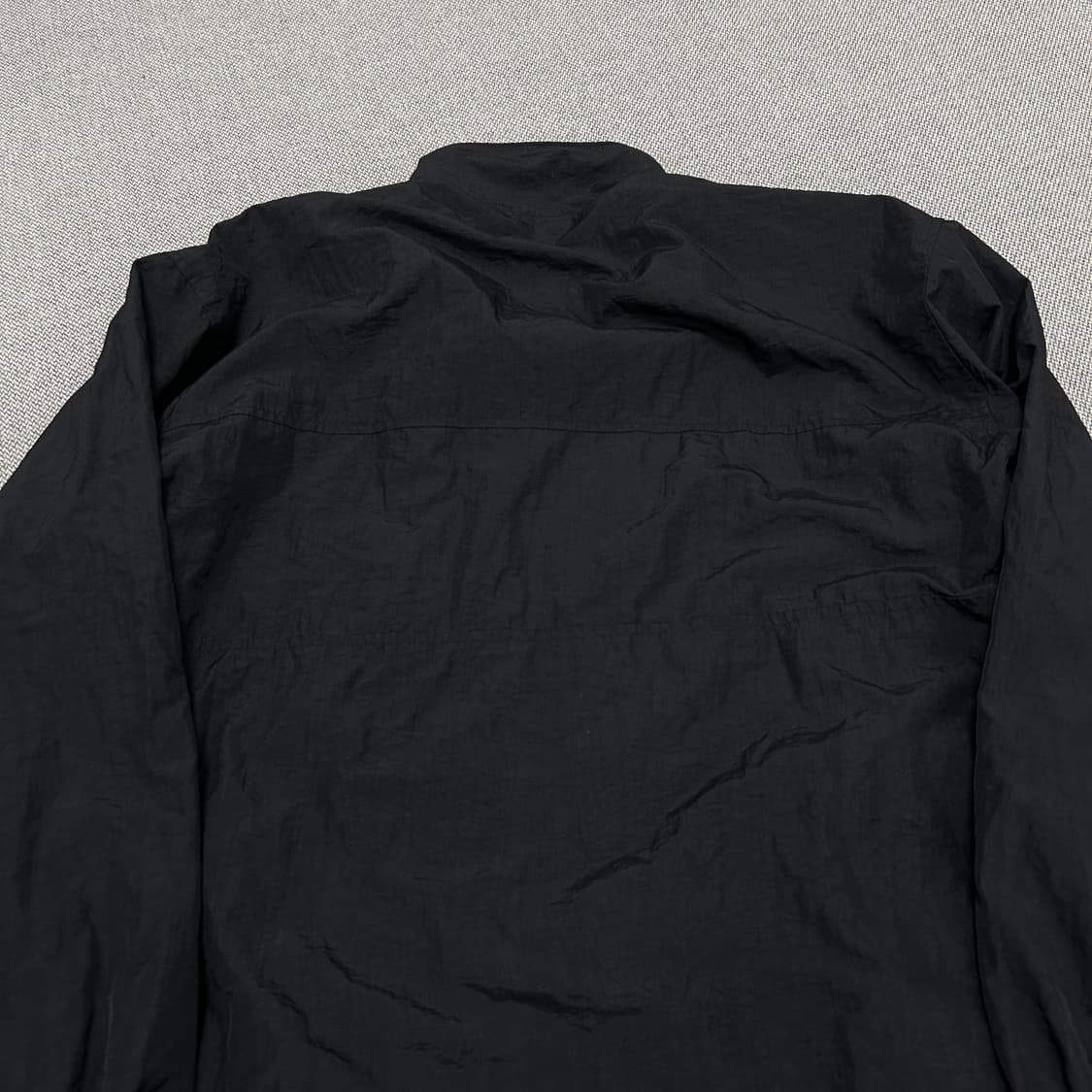 나이키 올드스쿨 올블랙 절개 바람막이(XL) 상품이미지8
