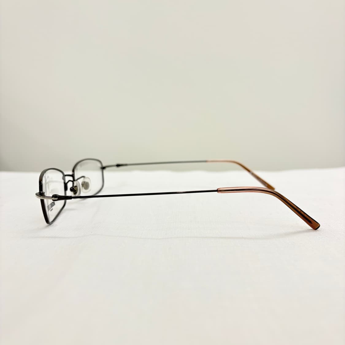 MICHIKO LONDON 미치코런던 브라운 사각 메탈테 상품이미지4