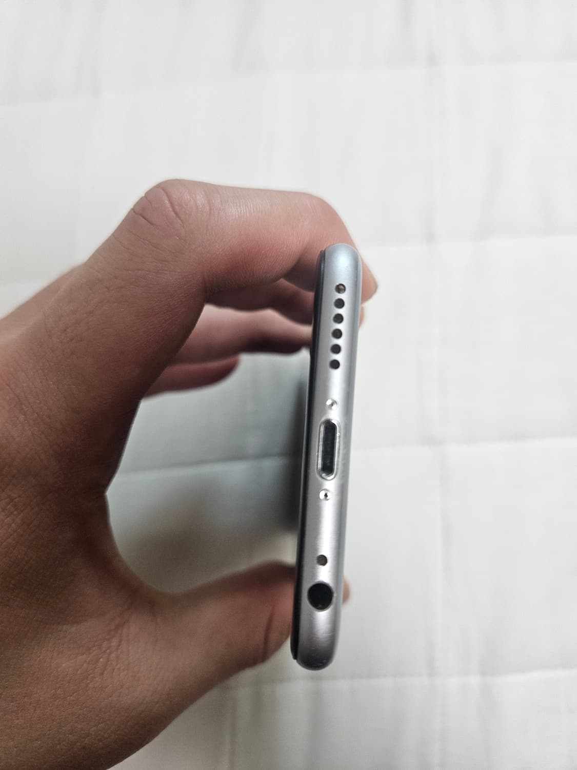 [A+급][급처] 아이폰 6s 새상품급 배터리 효율 76% 상품이미지4