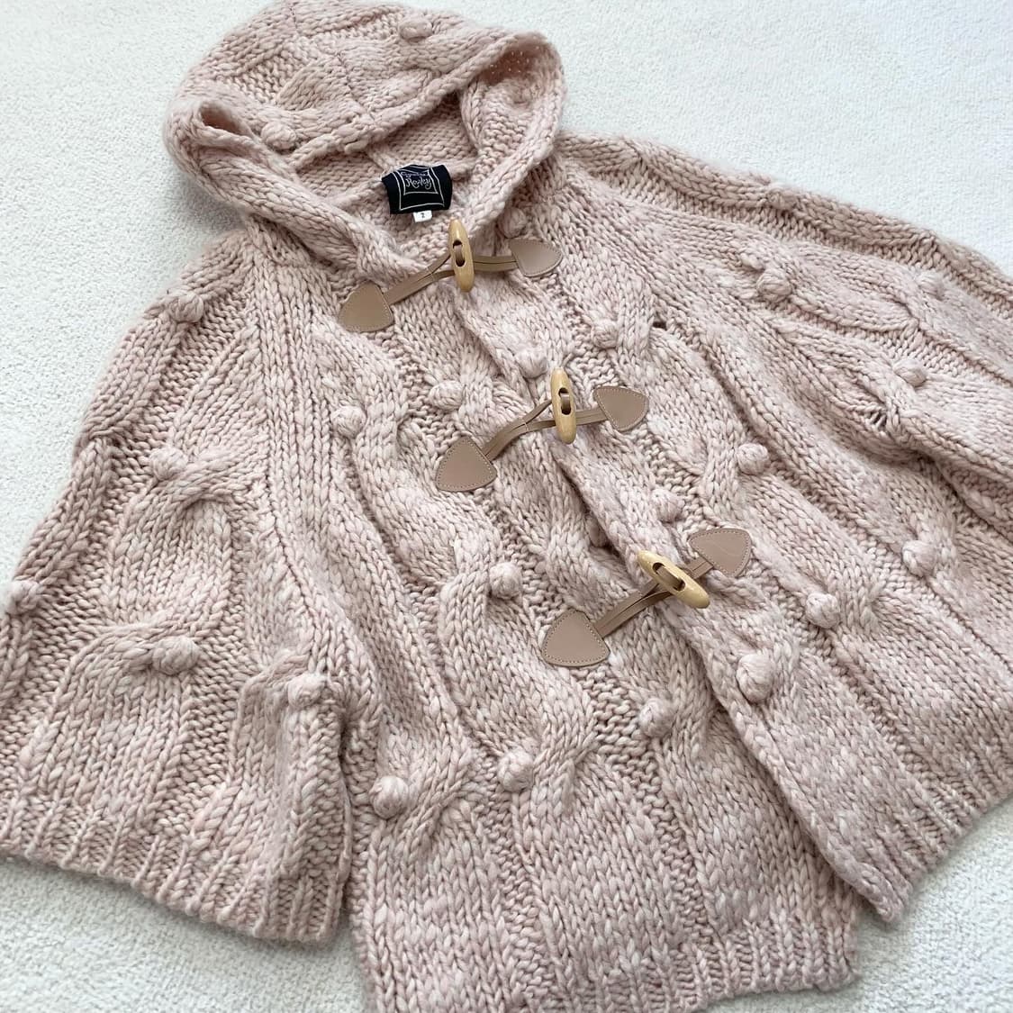 모리걸 사와코 핑크 폼폼이 후드 케이프 상품이미지2