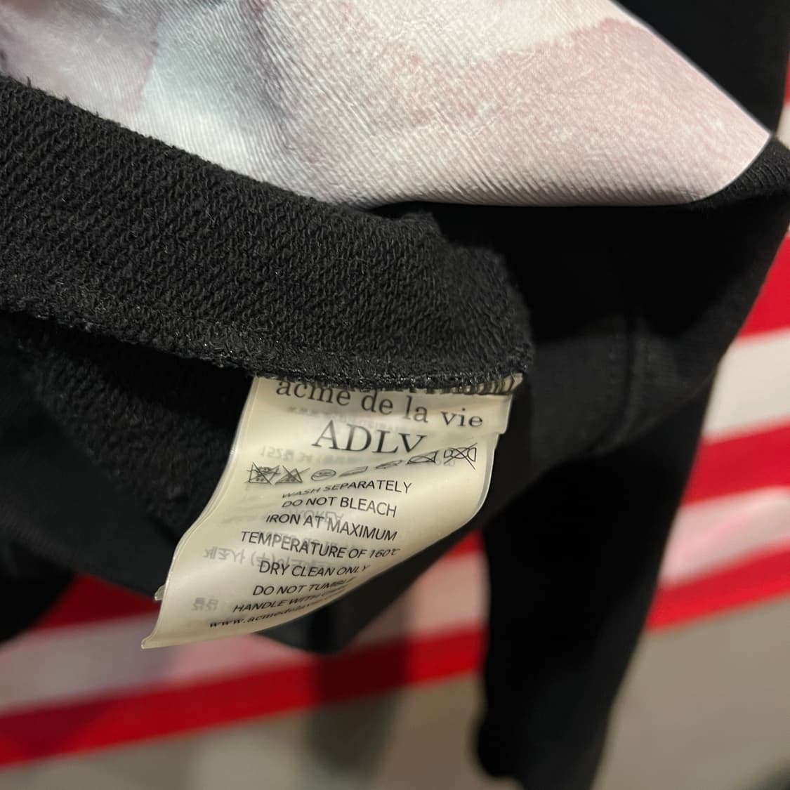 아크메드라비 후드티 상품이미지2