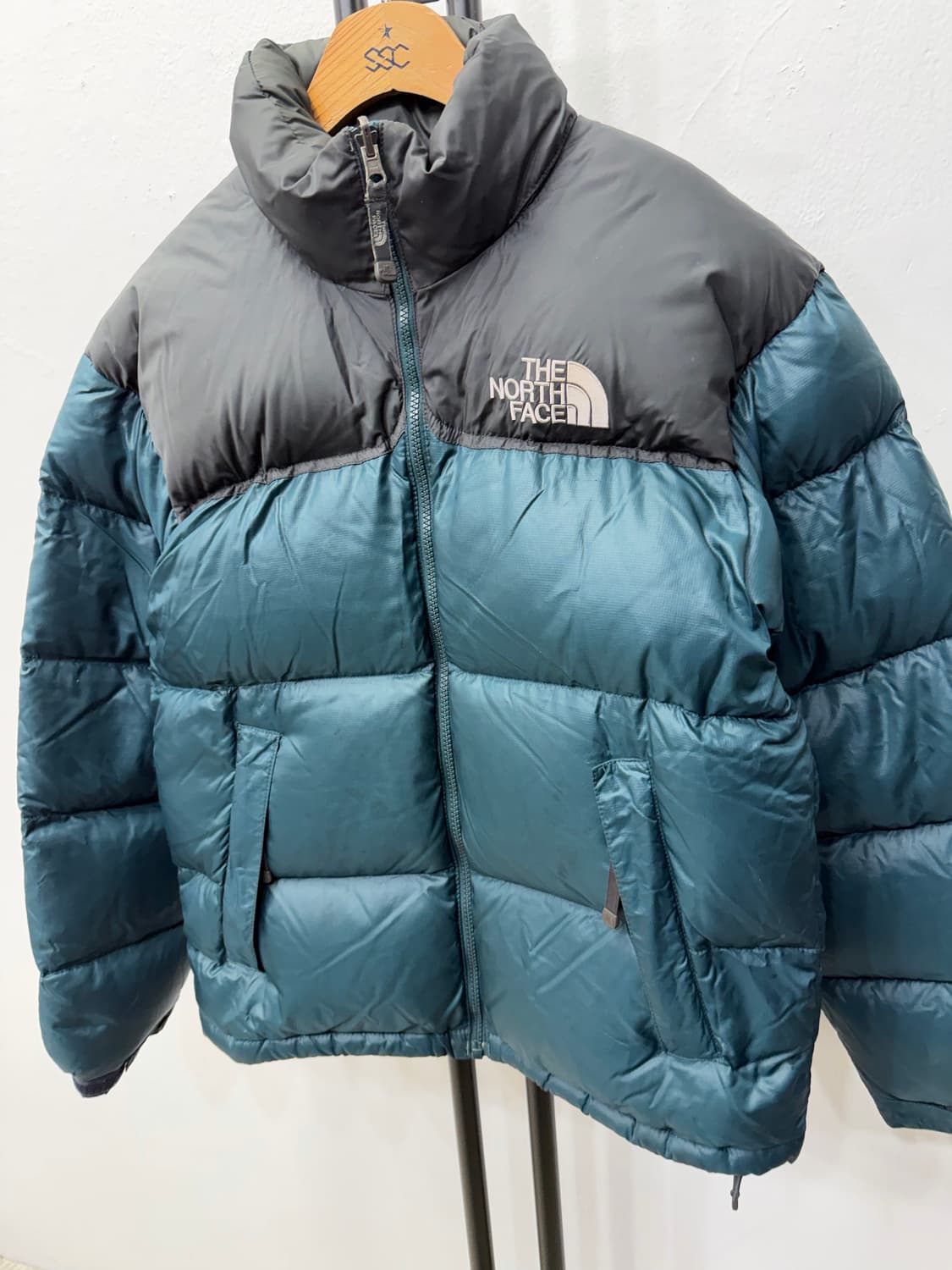 정품) 노스페이스 눕시패딩 90 상품이미지3