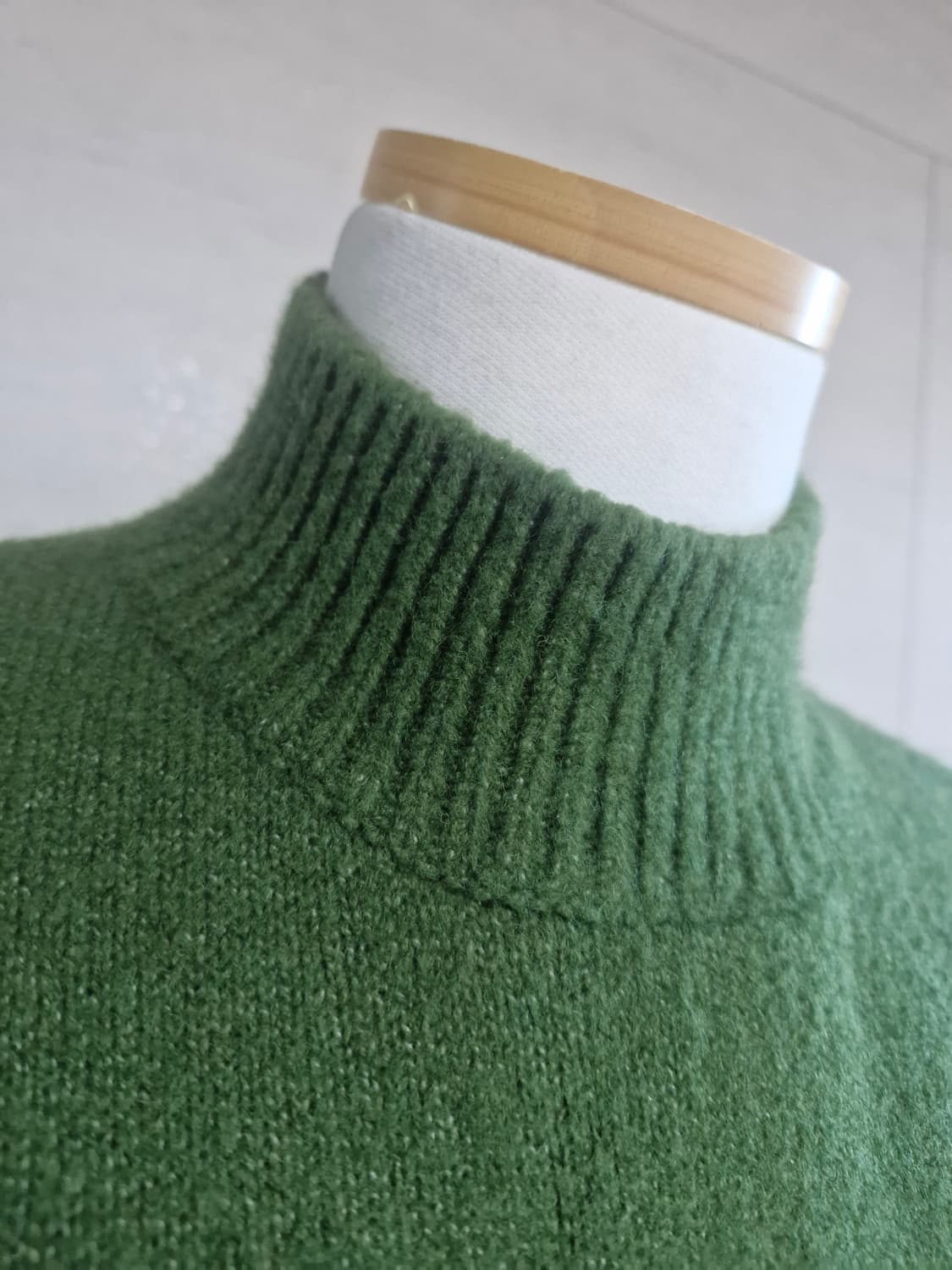 자라 반크롭 도톰니트  상품이미지3