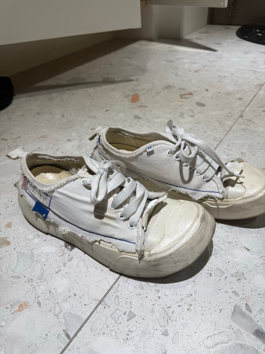캠퍼 x 아더에러 신더 상품이미지3