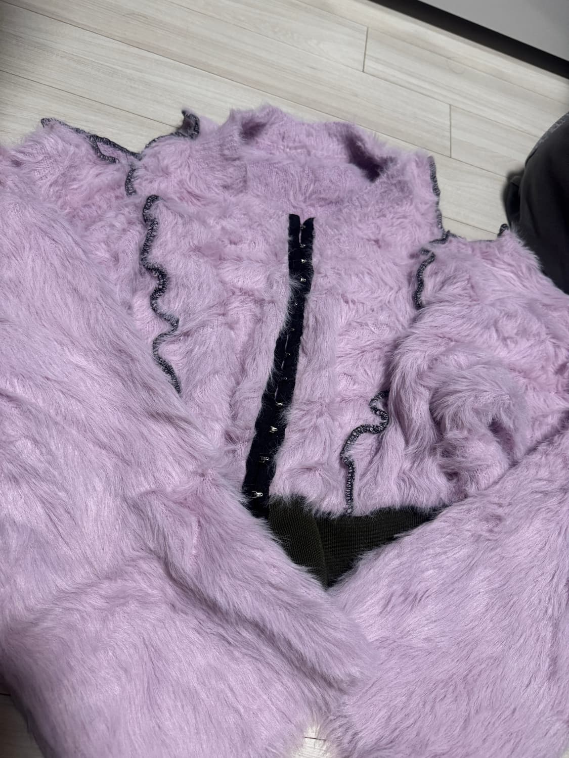 더미스테리어스호텔 빈티지 복실 퍼니트 커스텀니트 상품이미지2