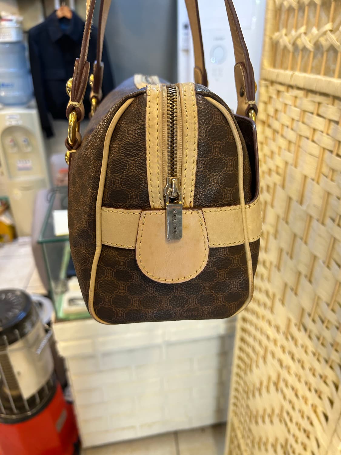 정품 셀린느 토드백 팝니다 상품이미지4