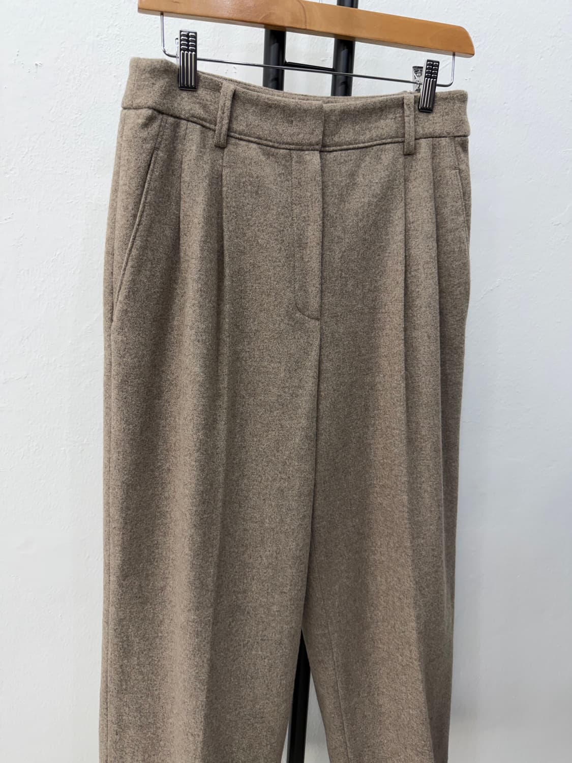 정품) 더캐시미어 한섬 21ss 울 와이드팬츠  상품이미지2