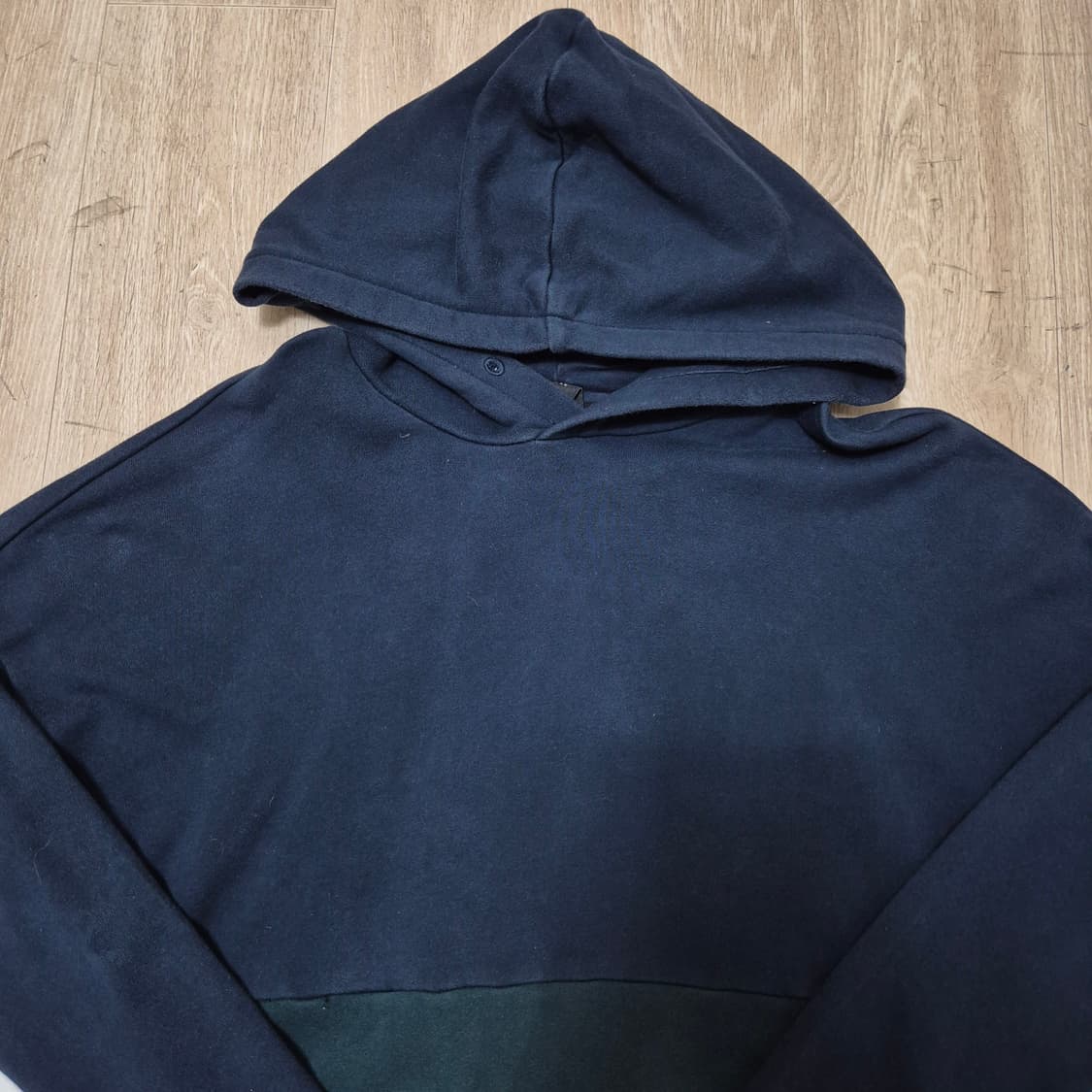 질스튜어트 스포츠 빅로고 후드티 상품이미지2