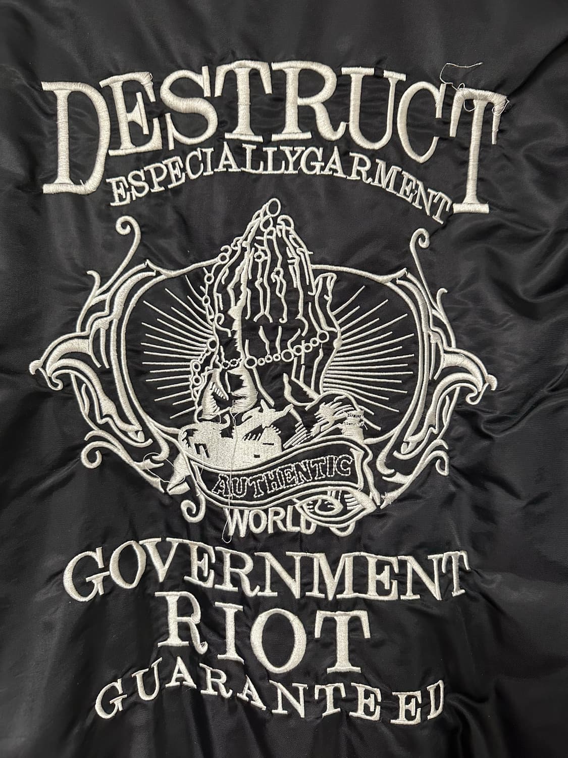 snihers 자수 DESTRUCT ma-1 항공점퍼 판매 상품이미지5