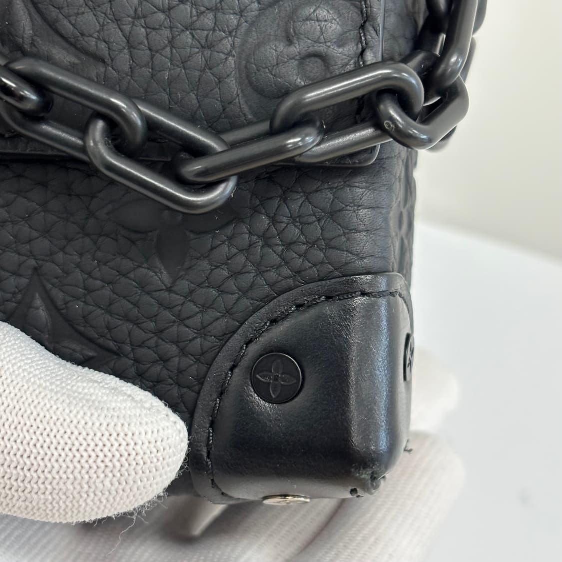 [OS]루이비통 스티머 웨어러블 월릿 상품이미지4