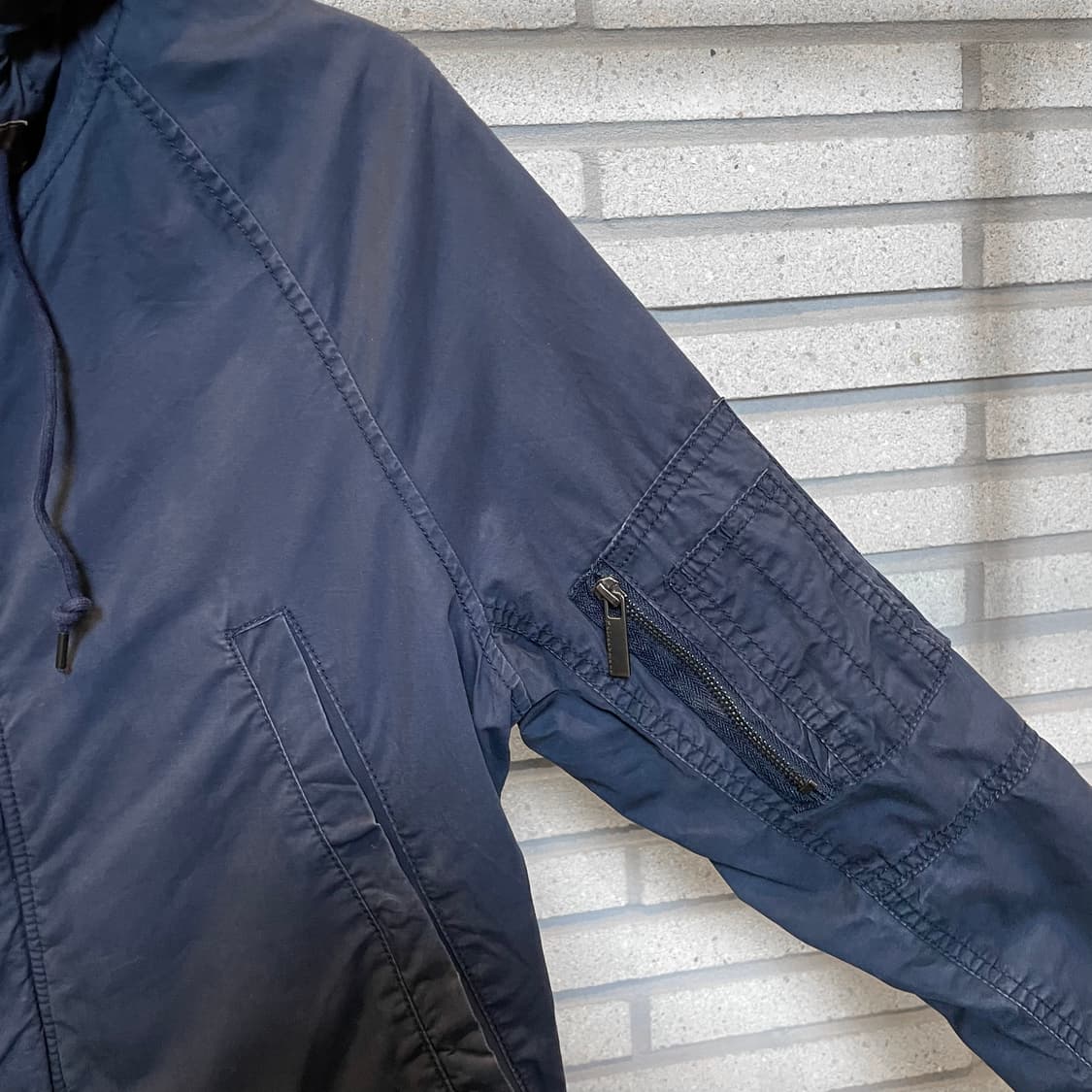 KR VINTAGE 후드 필드 자켓 허리 스트링 4포켓 디테일 네이비 상품이미지6