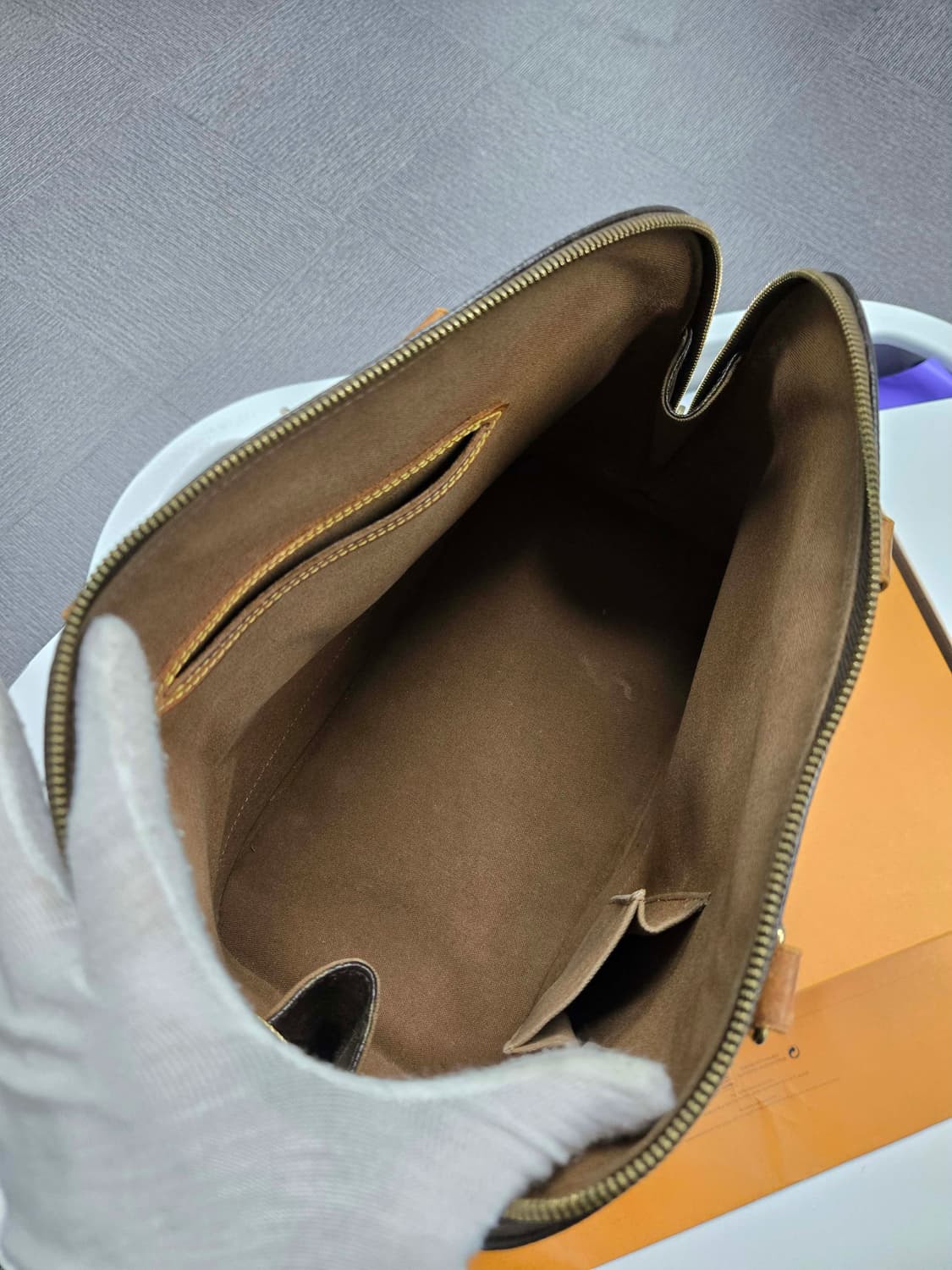 [정품] 루이비통 알마 토트백 상품이미지2