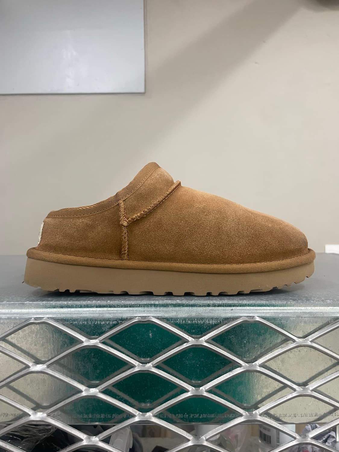 어그 클래식 마이크로 240 상품이미지4