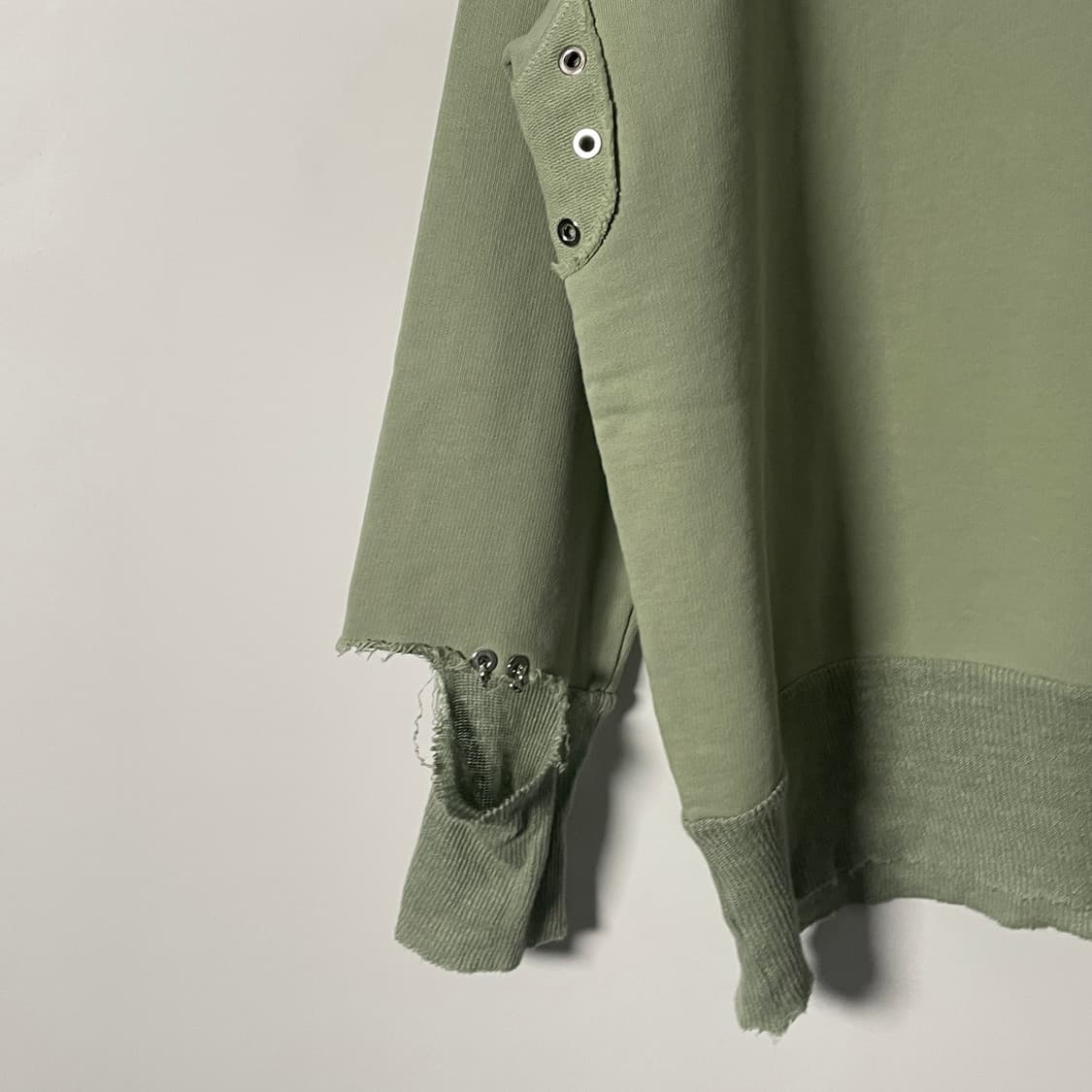 디젤 디스트로이드 라운드 맨투맨 (on.717)   상품이미지5