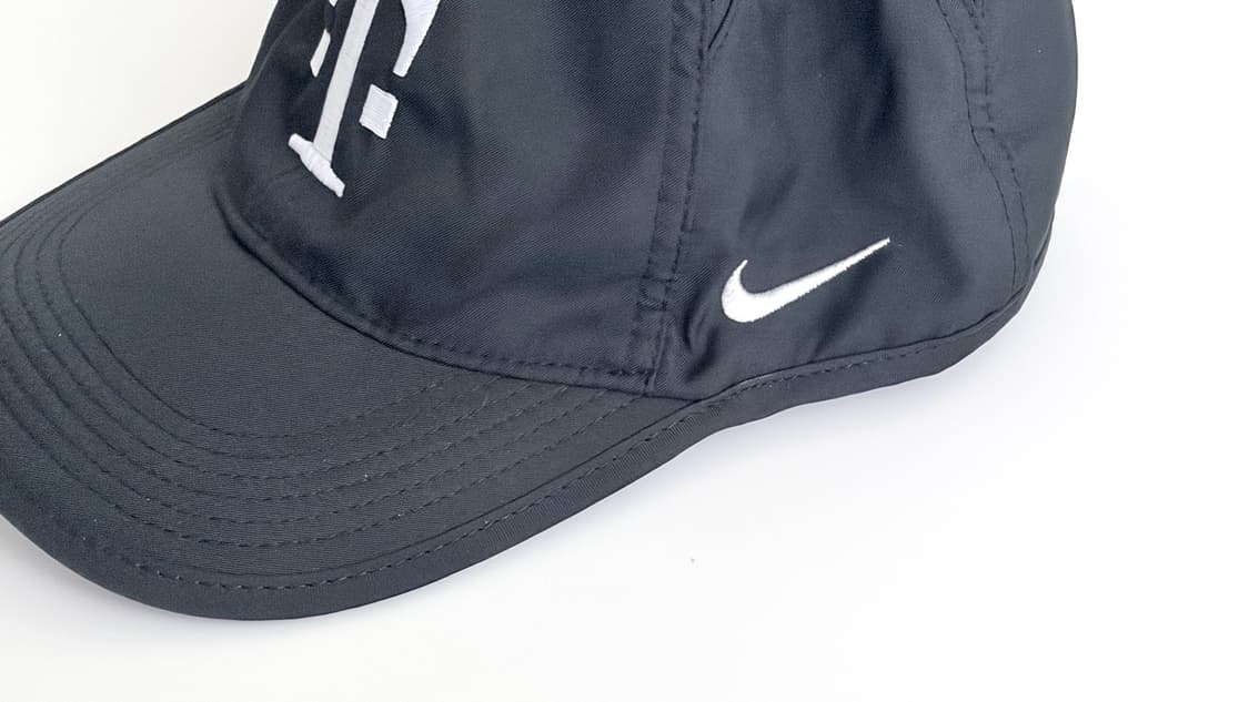 나이키 페더라이트 드라이핏 ‘T Mobile’ 검정 볼캡 상품이미지4