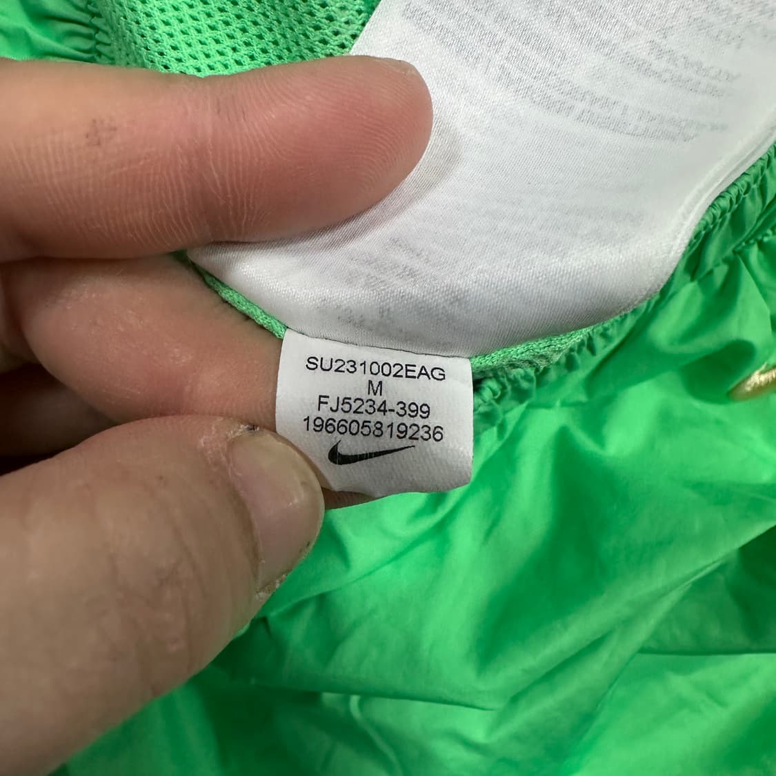 ✨ (바배) 나이키 그린 형광 숏 팬츠 상품이미지7