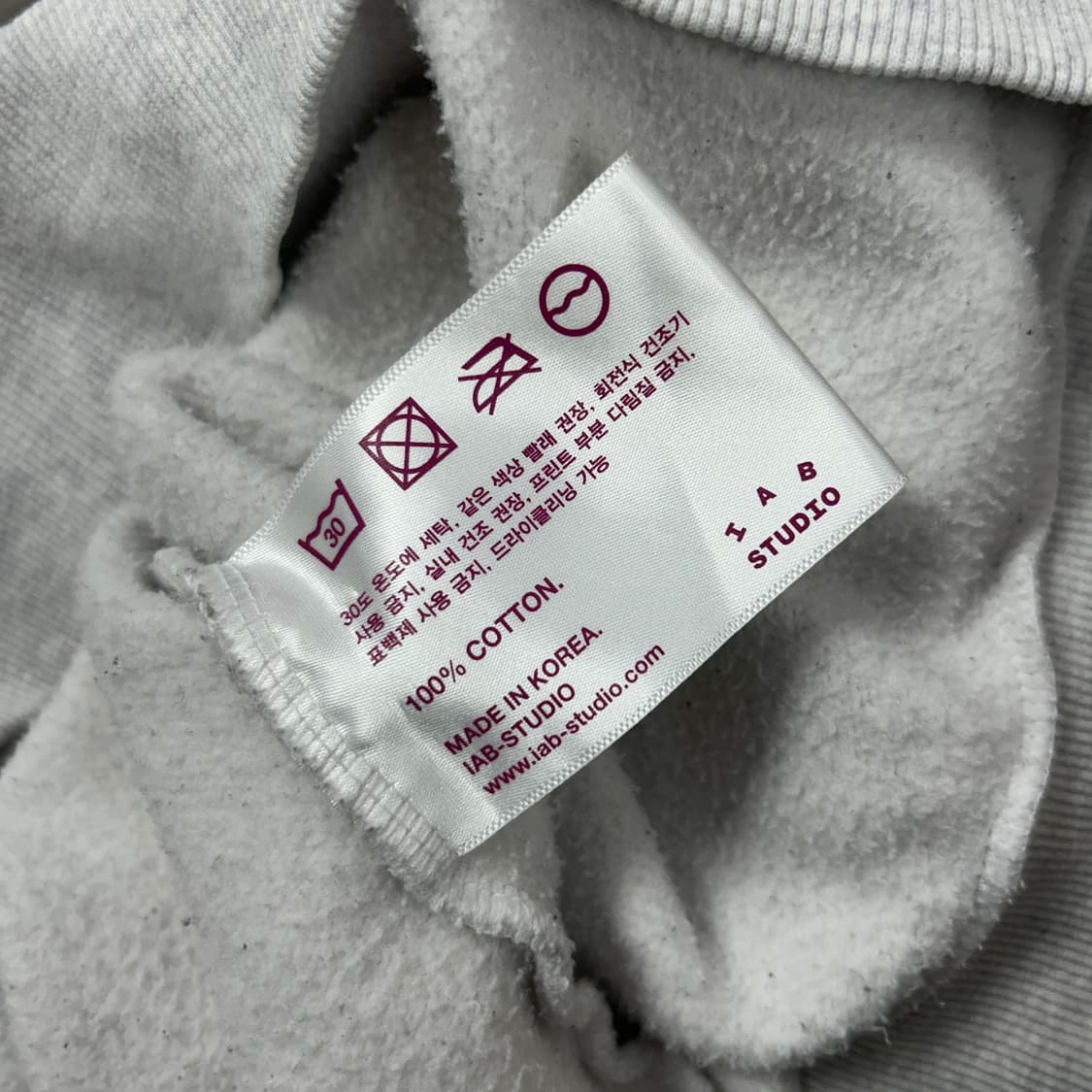 아이앱스튜디오 하프집업 스웻셔츠(M) 상품이미지3