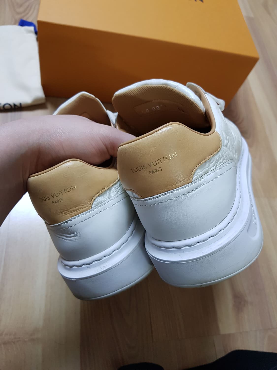 루이비통 비버리 힐스 스니커즈 화이트 상품이미지6