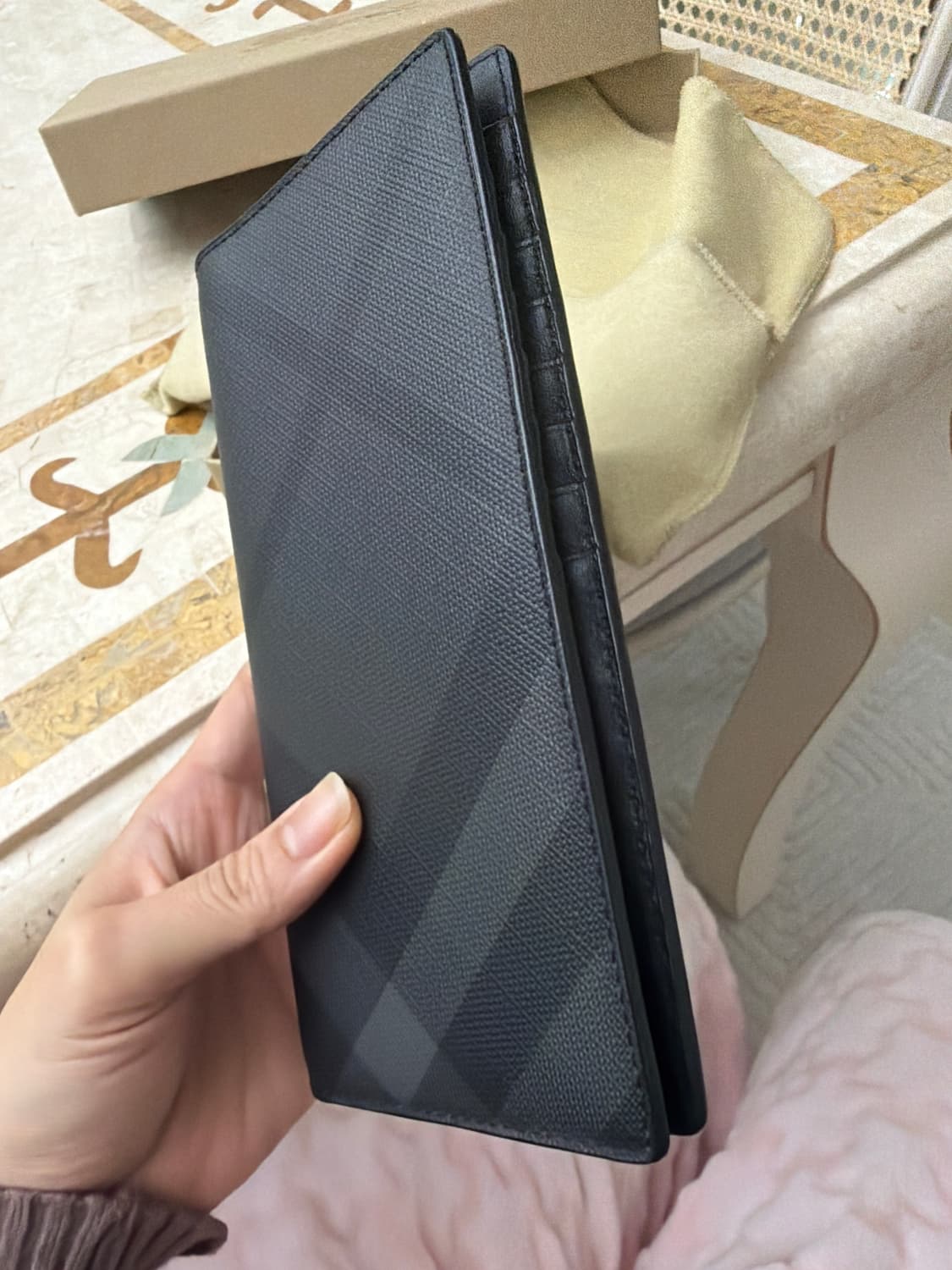 (정품) 버버리 블랙 체크 장지갑 CAVENDISH 상품이미지6