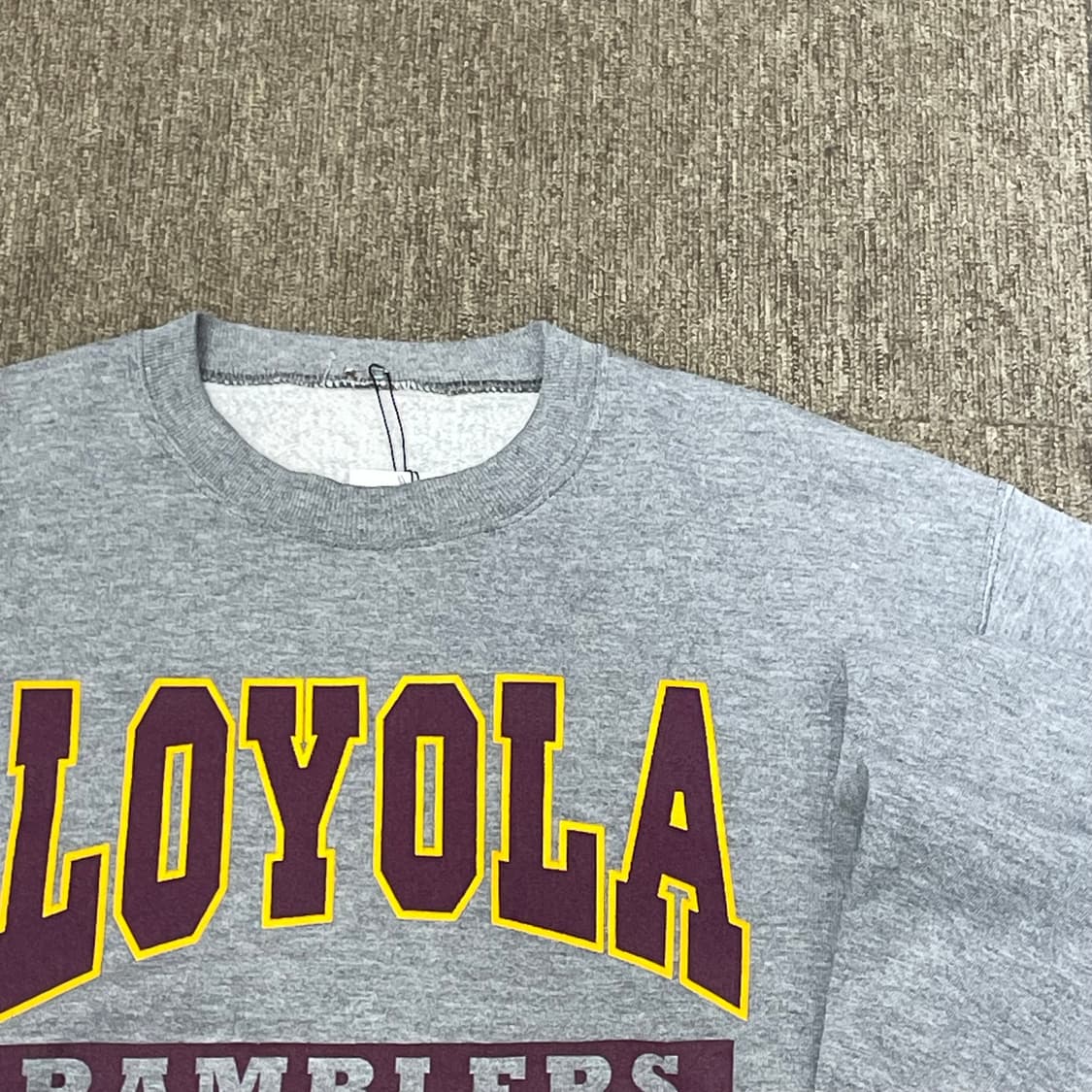 LOYOLA 빈티지 로고 스웻셔츠 맨투맨  상품이미지2