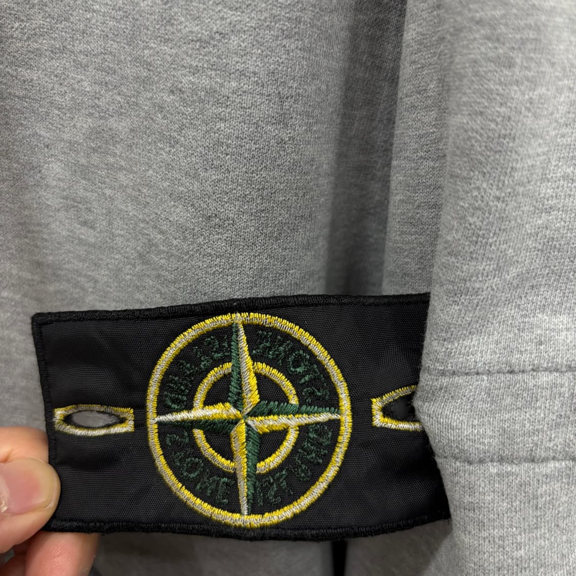 (M) Stone Island 와펜 패치 후드 스웨트셔츠 상품이미지7