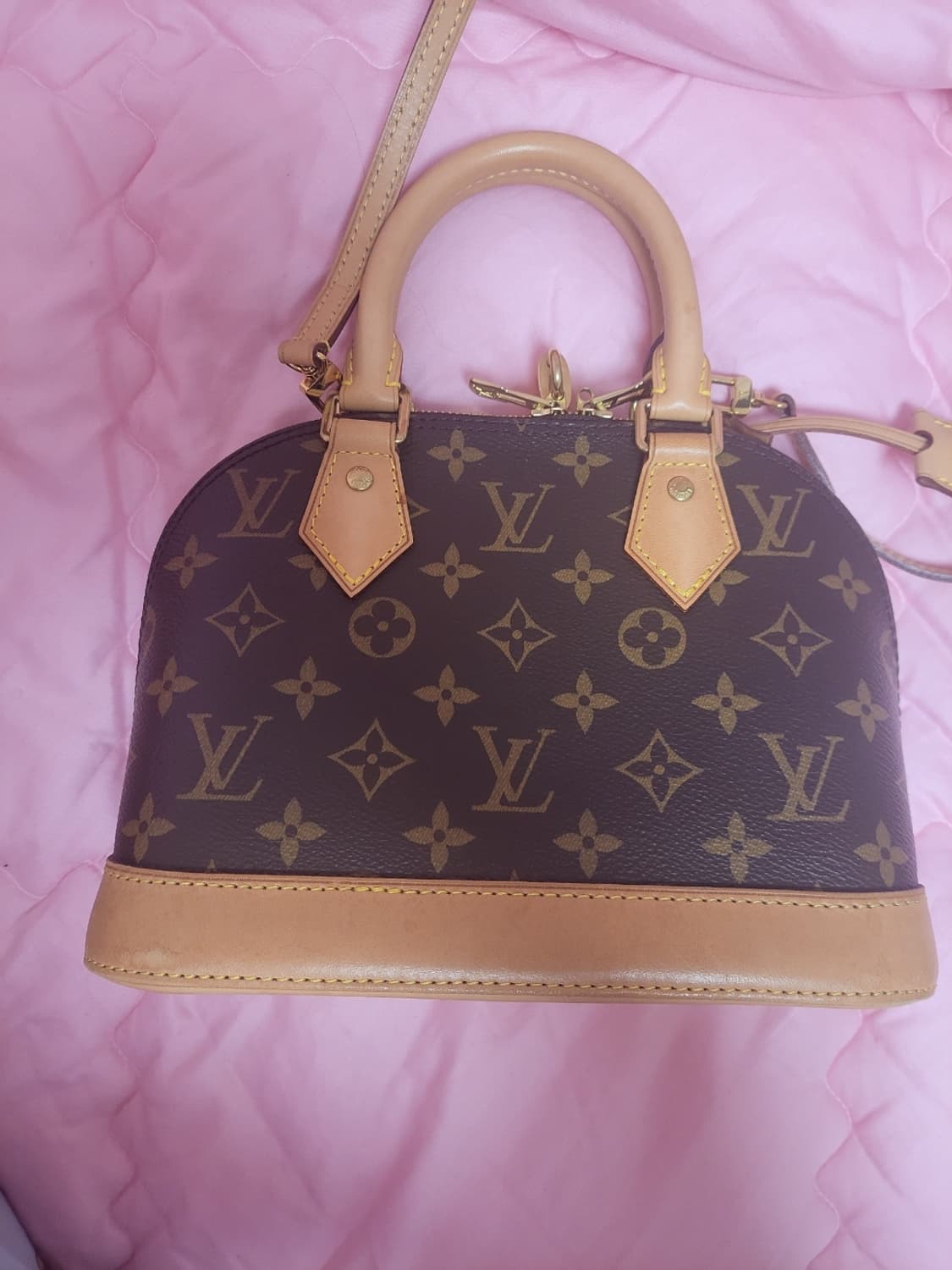 정품)급처상태좋음!루이비통 알마bb 크로스백 토트백 가방 공홈가268만원 상품이미지8