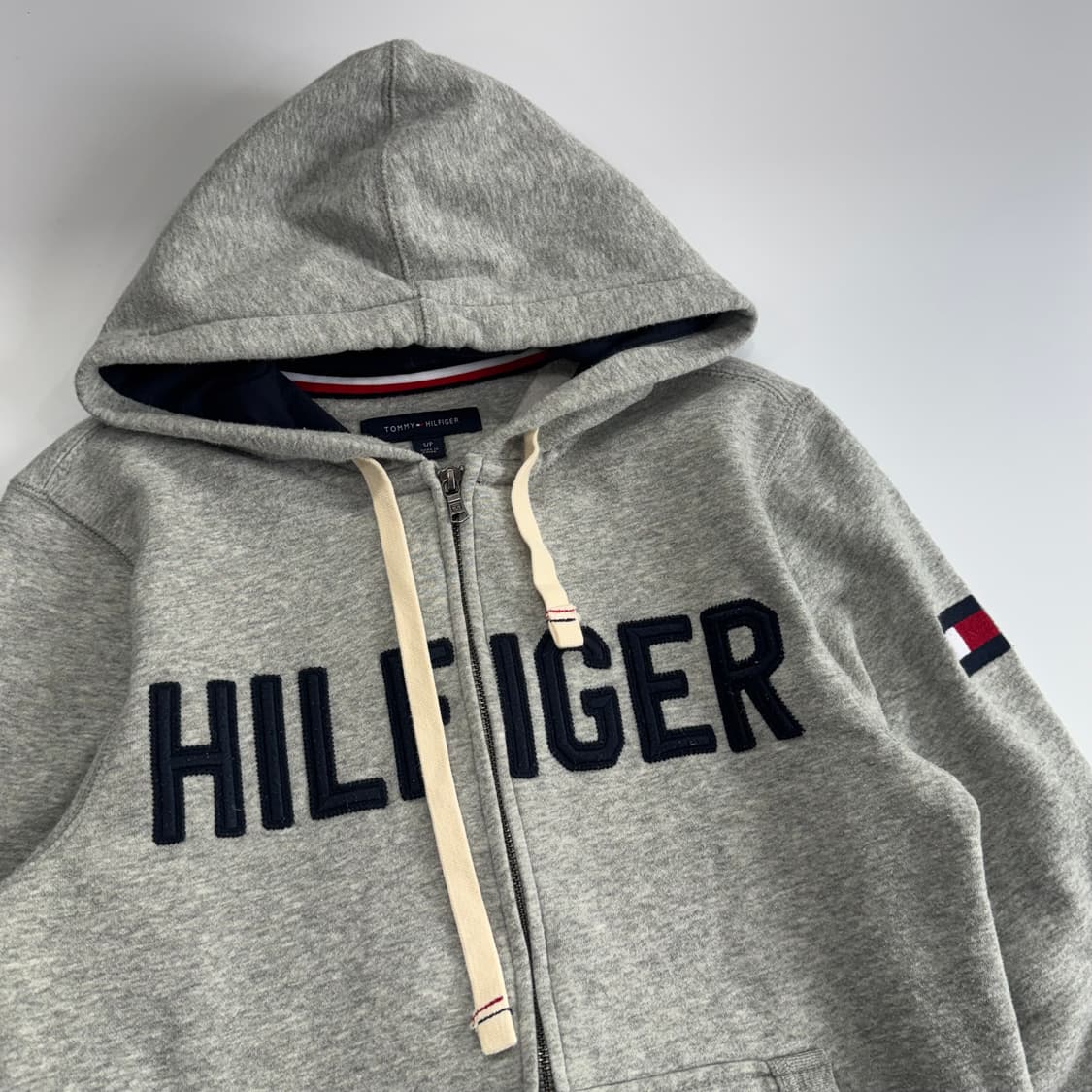 Tommy Hilfiger 타미힐피거 네이비 로고 그레이 후드집업 상품이미지4