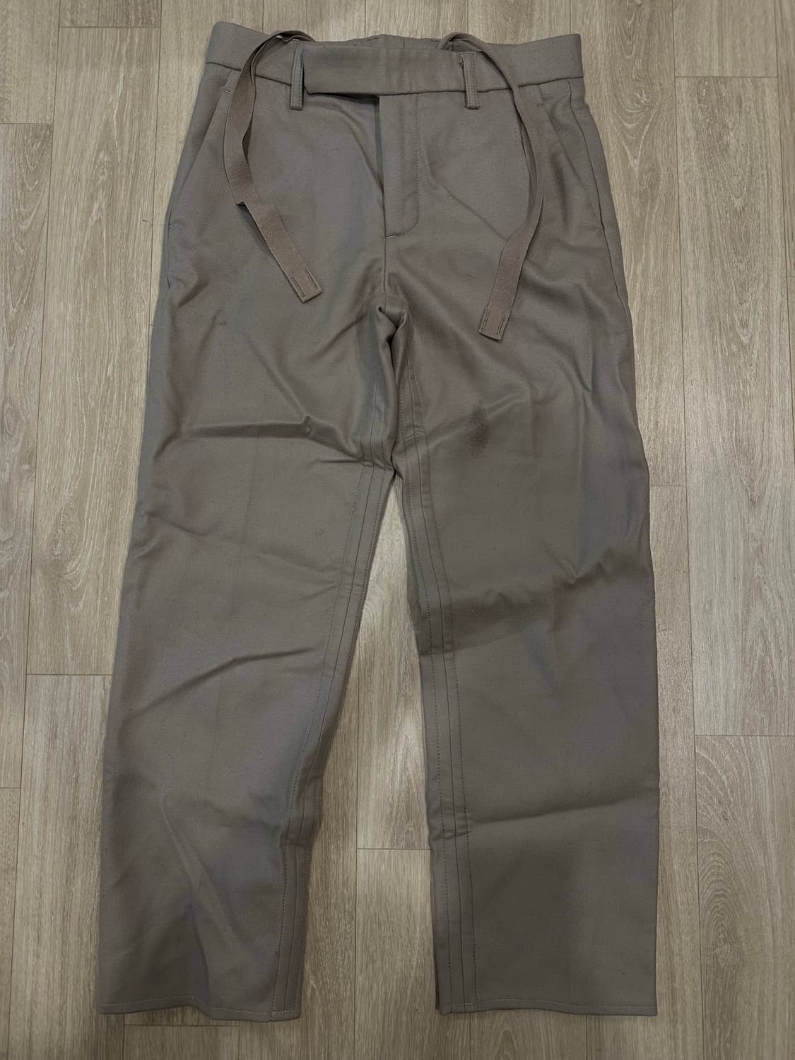 솔로이스트 치노팬츠 상품이미지1