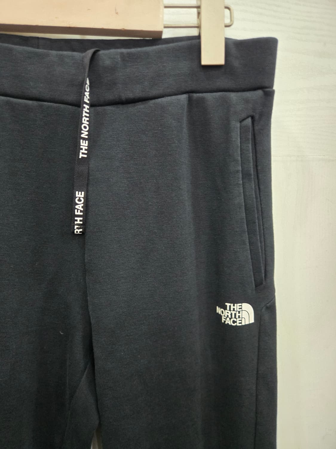 호칭75사이즈)) THE NORTH FACE 노스페이스 트레이닝복 바지 상품이미지2