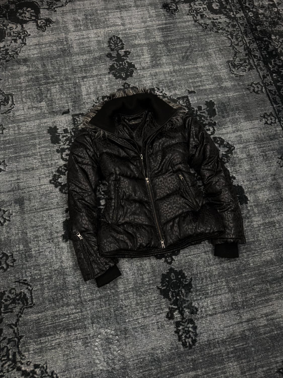 Place plan 00s vkei black leopard fur ja 상품이미지1